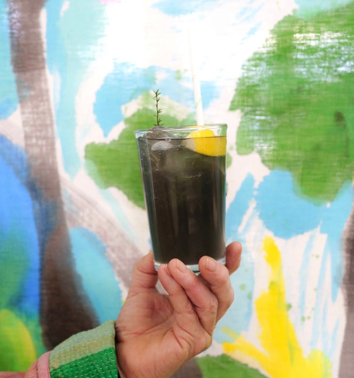 Inukā x 3 (charcoal lemonade)