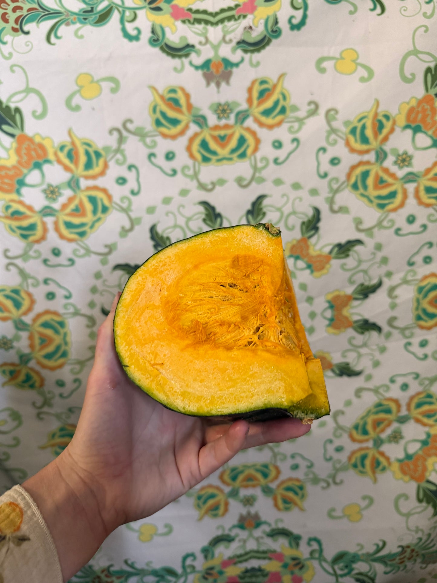 Organic pumpkin (cut)